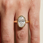 Load image into Gallery viewer, Oval Diamond Ring