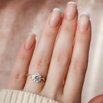 Load image into Gallery viewer, 2.5 CT Round Cut Moissanite Engagement Ring With Stunning Twisted Band