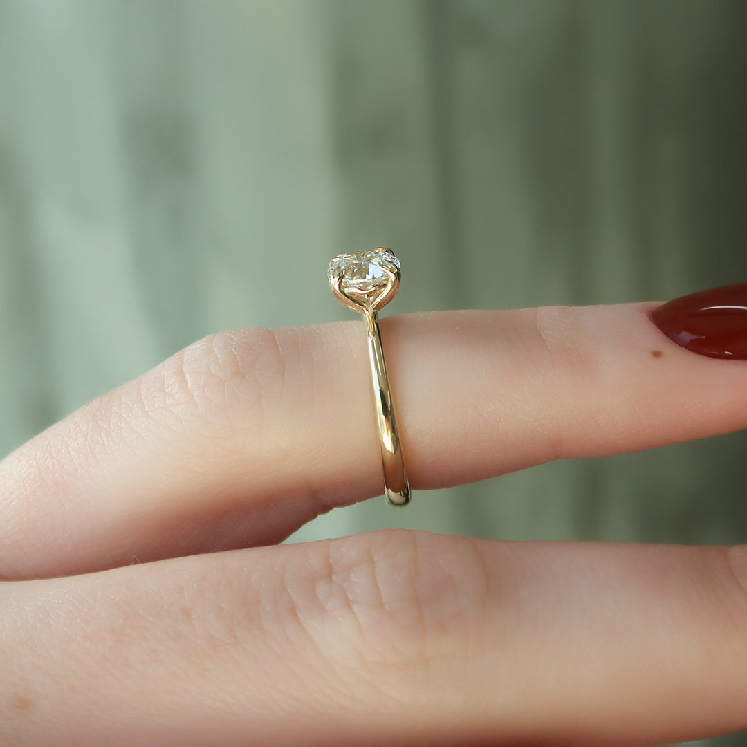 2.0 CT Round Diamond Lab Grown Solitaire Engagement Ring