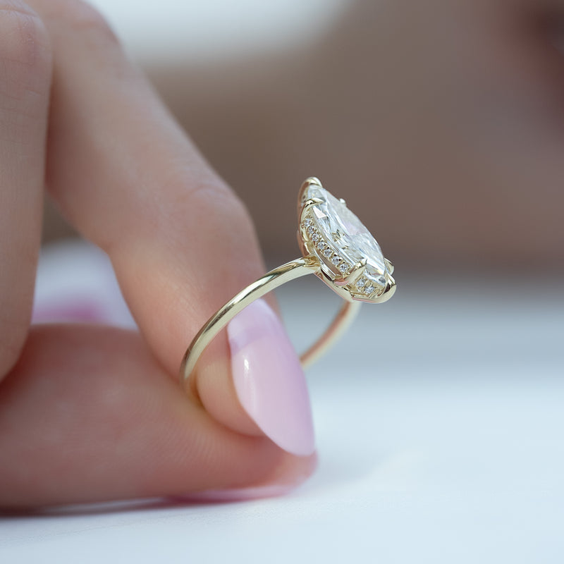 1.50 CT Marquise Cut Solitaire Moissanite Engagement Ring For Her