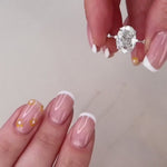 Load and play video in Gallery viewer, 2.50CT Oval Cut Solitaire Moissanite Engagement Ring