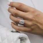 Load image into Gallery viewer, 3.50 CT Crushed Ice Hybrid Radiant Cut Halo Moissanite Engagement Ring
