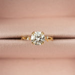 Load image into Gallery viewer, 2.5 CT Round Cut Moissanite Engagement Ring With Stunning Twisted Band