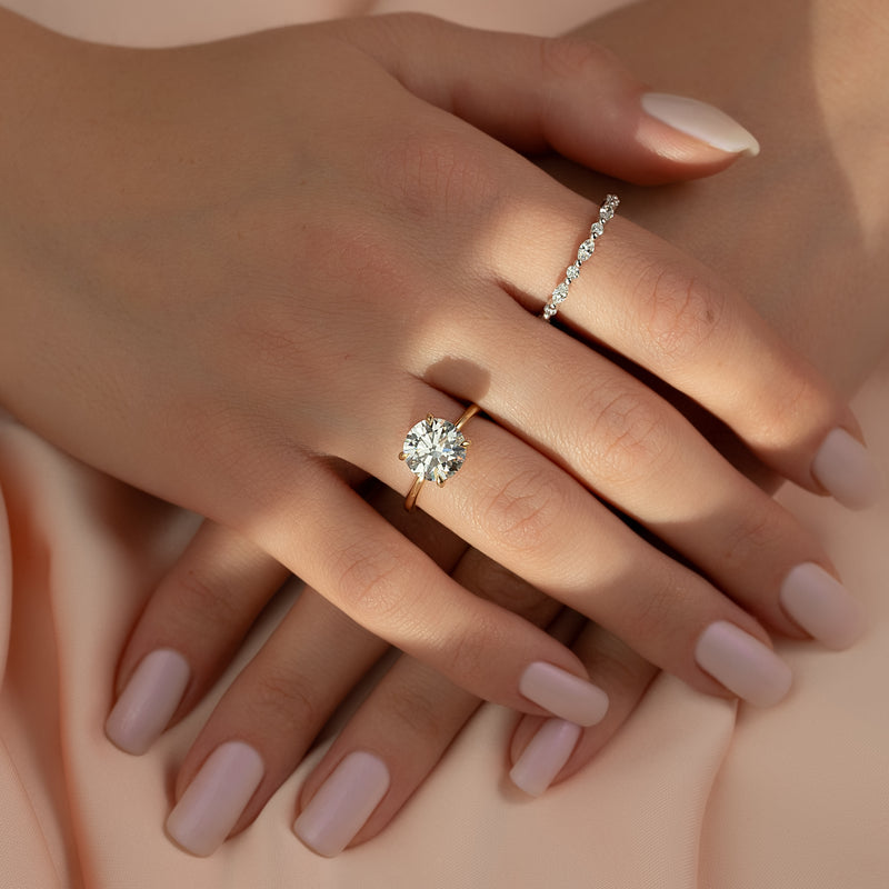 Classic 2 CT Round Cut Moissanite Engagement Ring Set With Hidden Halo