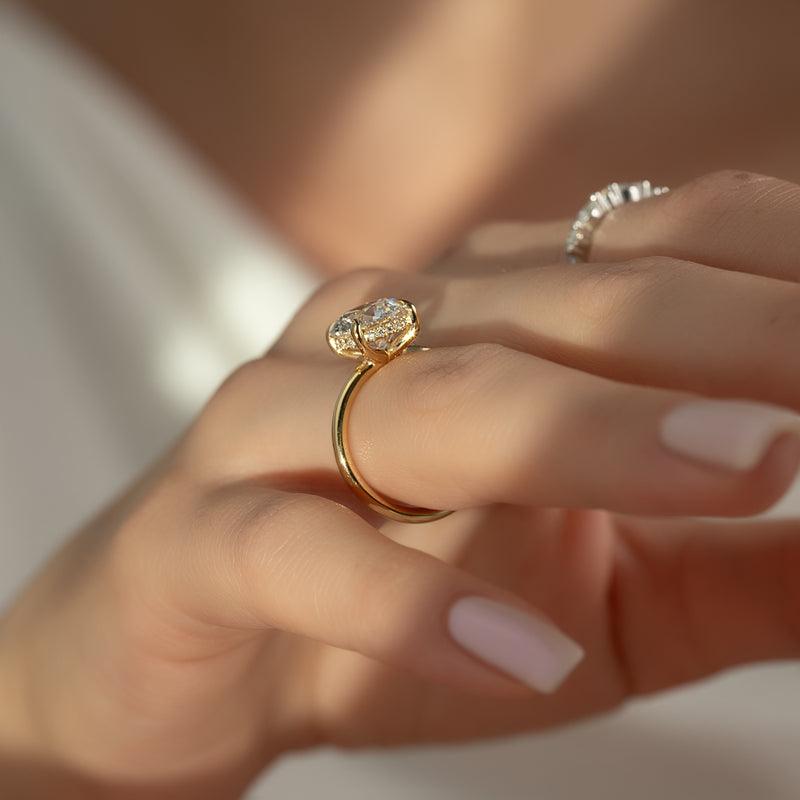 Classic 2 CT Round Cut Moissanite Engagement Ring Set With Hidden Halo